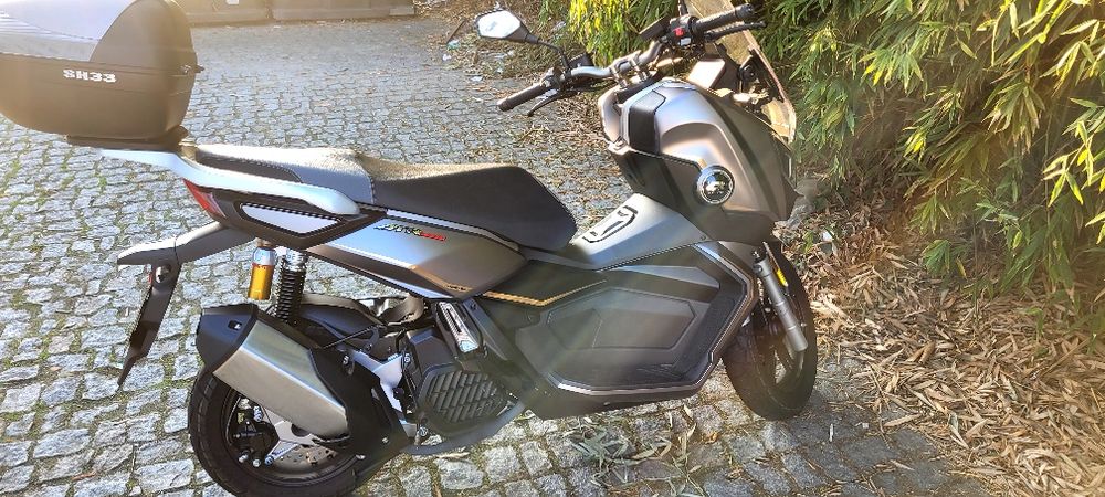 Qj motor Atr 125 como nova ano 2025 so 4200km