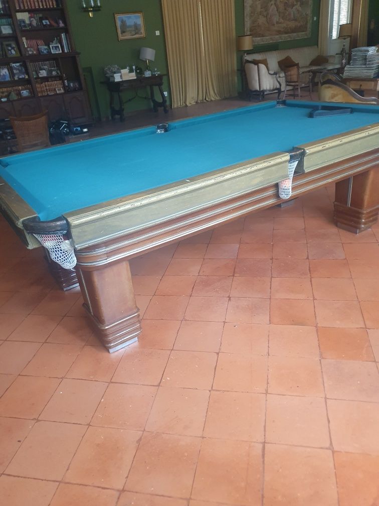 Mesa de Bilhar snooker antigo
