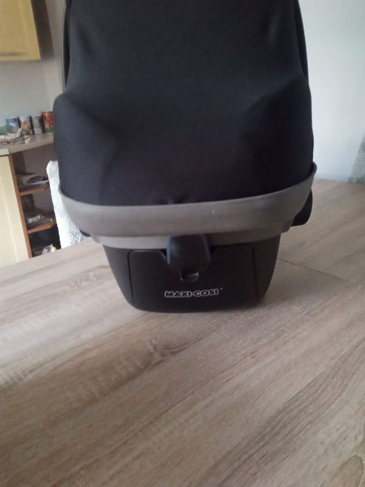 Sprzedam nosidełko Maxi Cosi