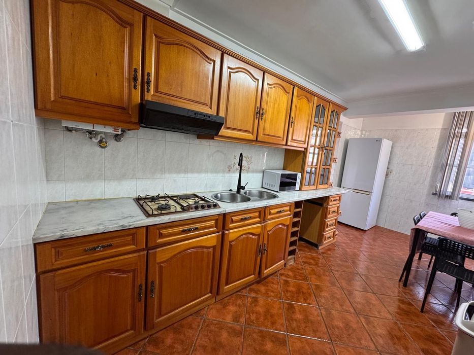 Quartos em Moita pronto a entrar