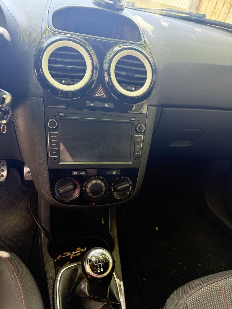 Opel Corsa Desportivo 2010