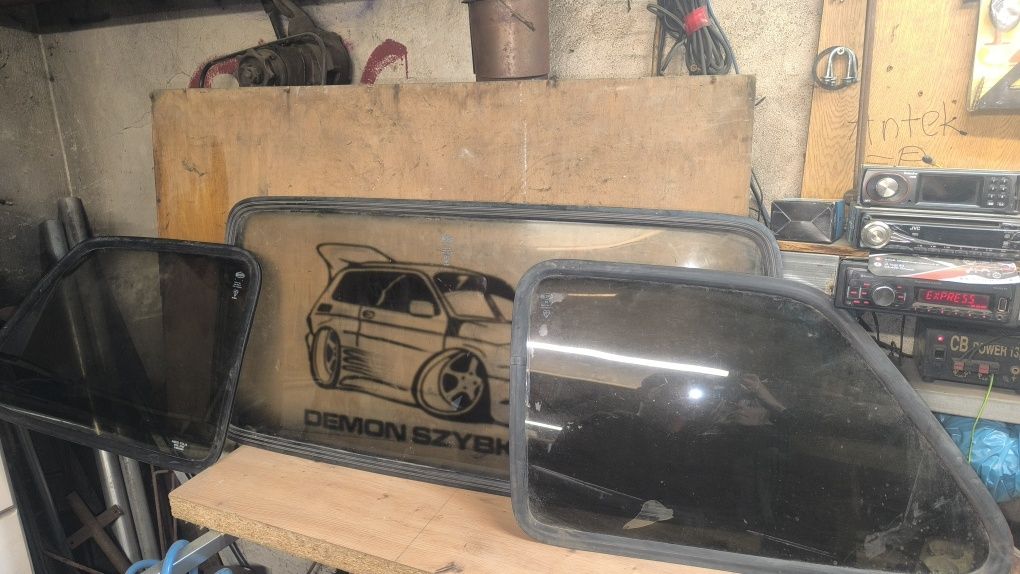 Komplet szyb fiat 126p grafika malowania antyk maluch