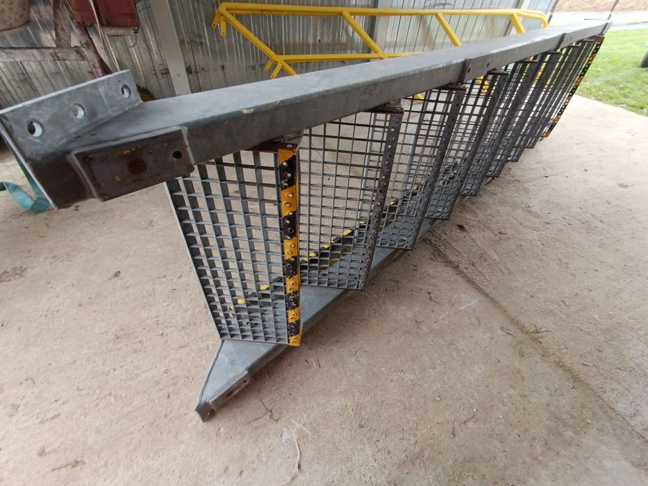 Schody metalowe zewnętrzne