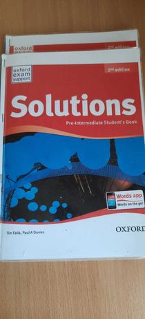 Solutions pre- intermediate student's book + workbook 2nd edition