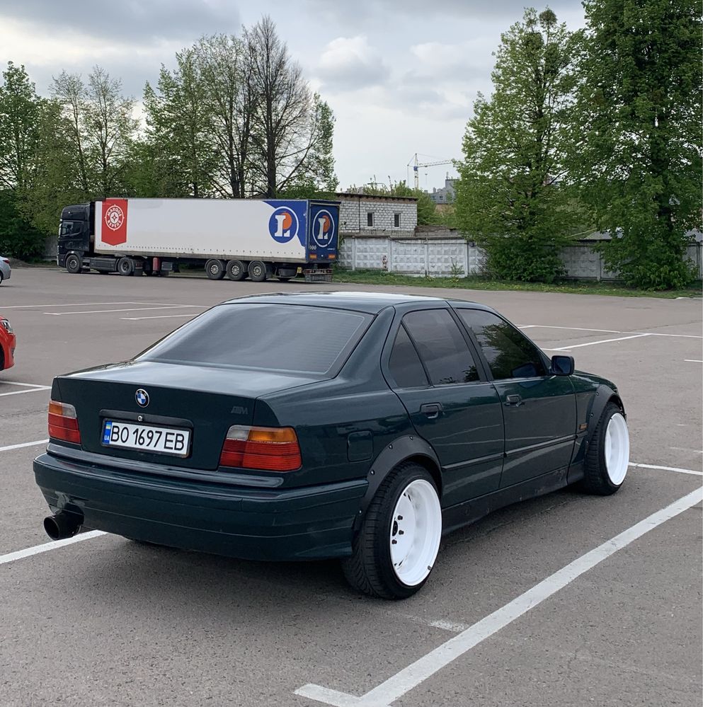 Продам BMW E36 М52Б20 2.0І