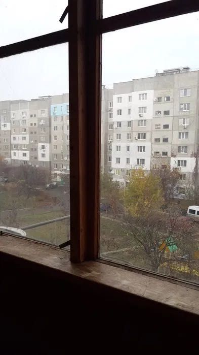 Продам 2-х комнатную  квартиру в г. Теплодар 3 этаж от хозяина