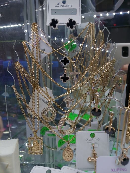 Ван Кліф,Van Cleef, медичне золото лото, Ван клиф прикраси, браслети,
