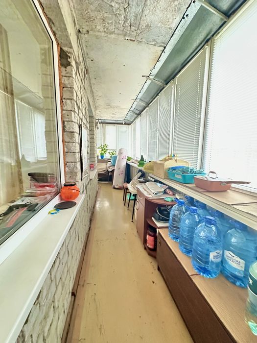 Продаж затишної 2 кімнатної квартири на Митниці