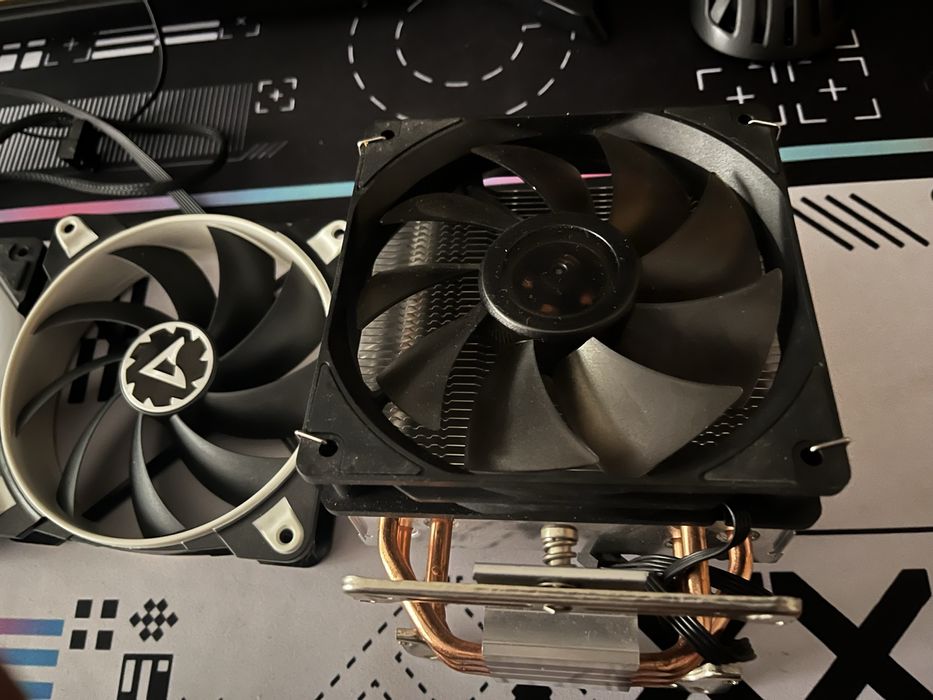 Кулери для пк та кулер на процесор .