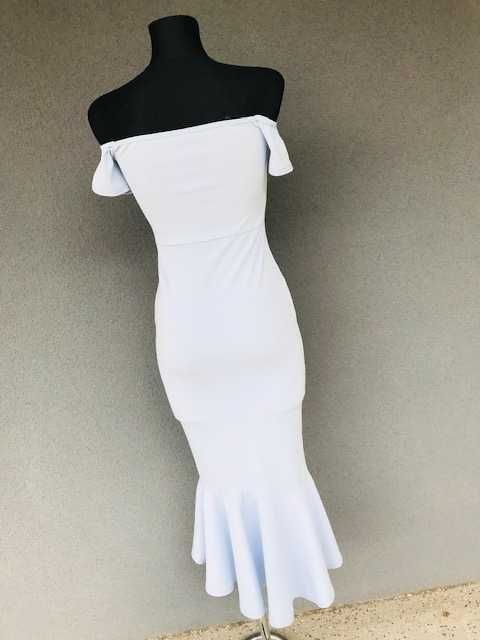 Sukienka asymetryczna midi z falbaną dopasowana rybka syrenka błękitna