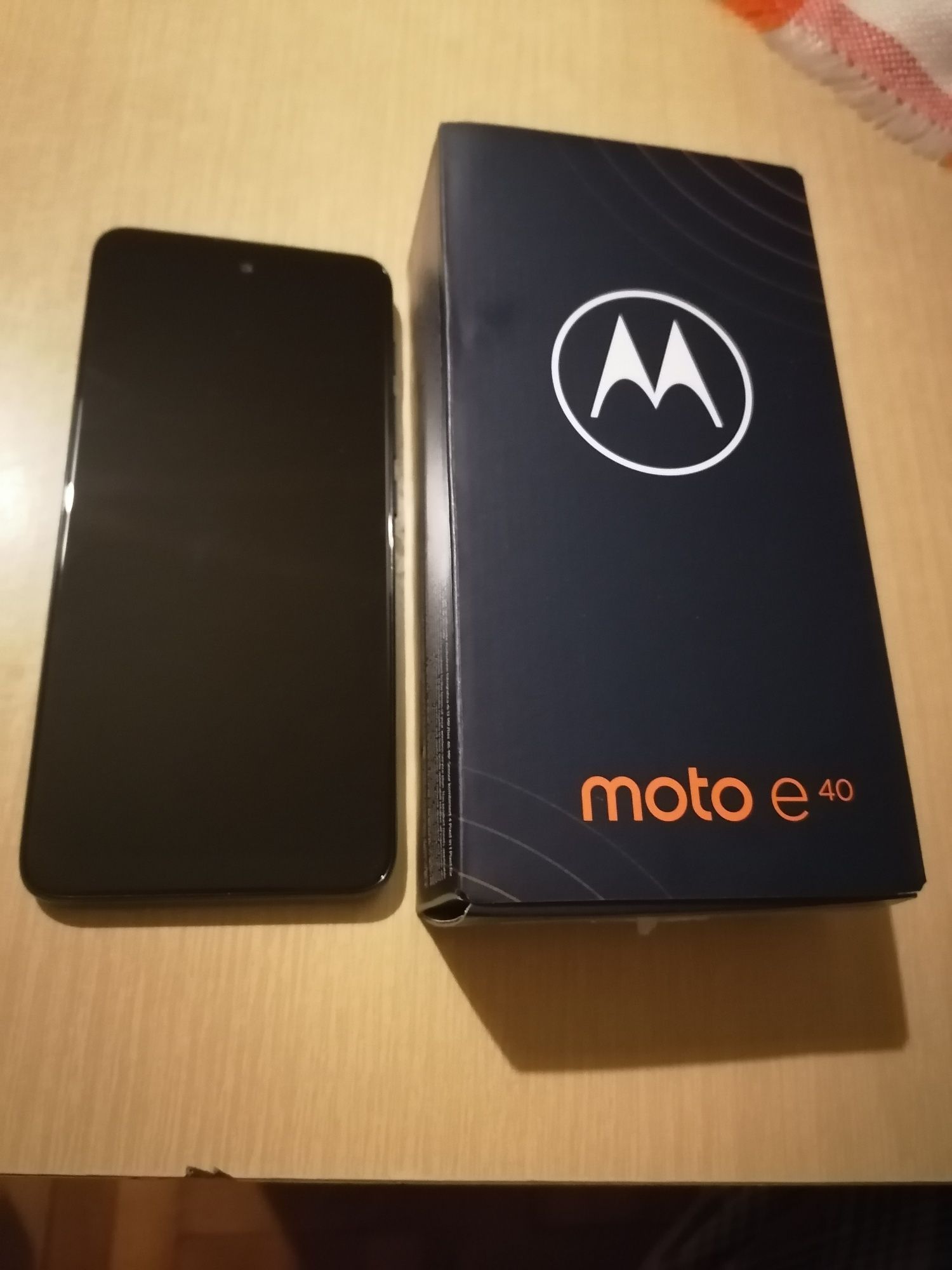 Nowa Motorola e40