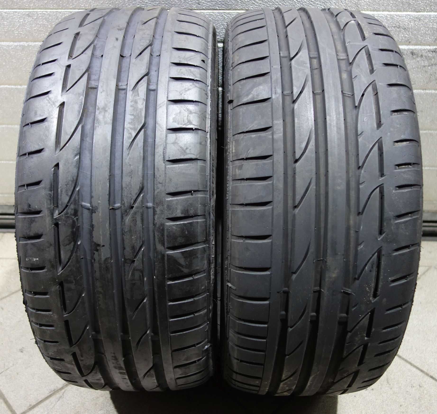 225/40R18 Opony letnie używane Bridgestone Potenza S001 (B49)