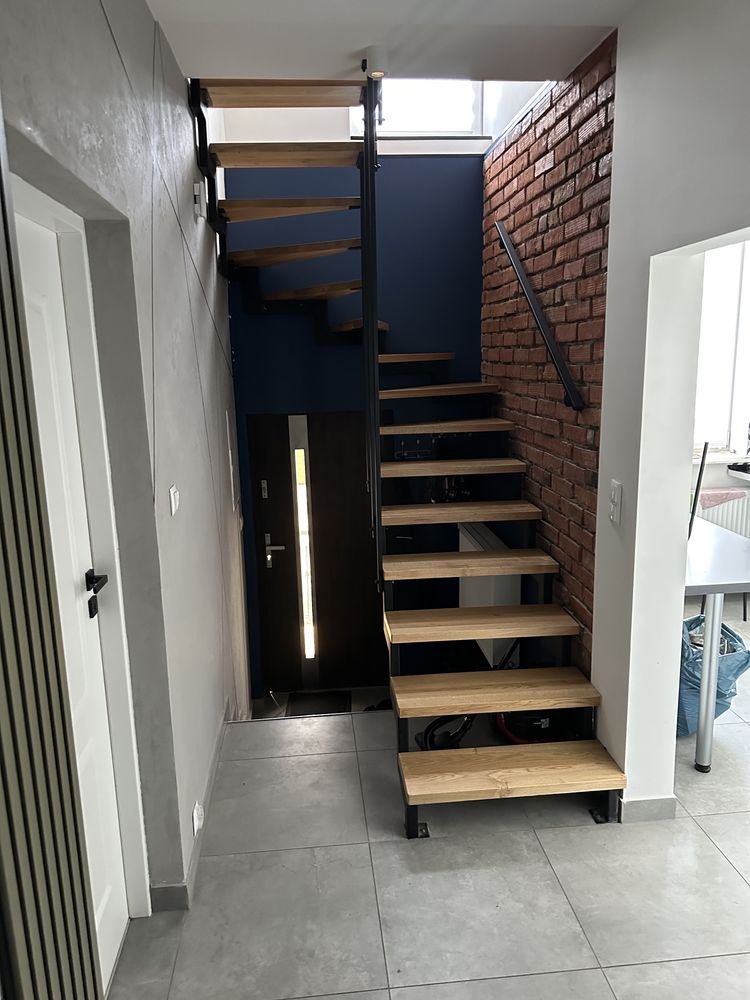 Miejsce w dwuosobowym pokoju 800 zł.