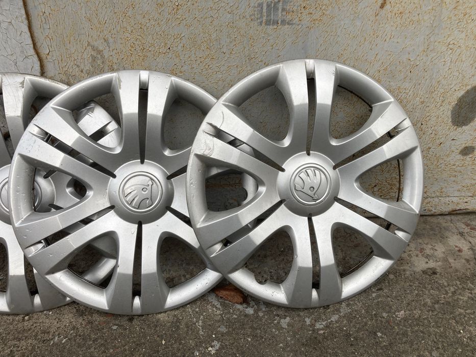 Колпаки на шкода фабія