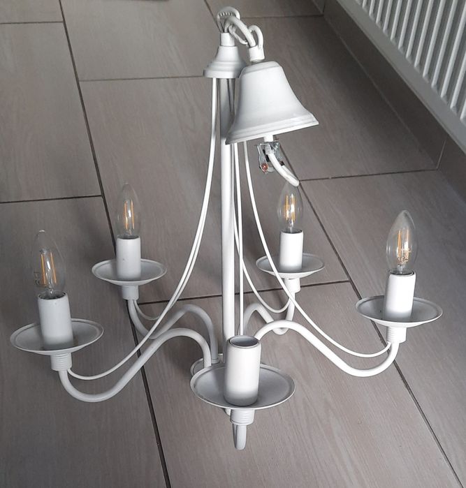 Lampa biała - żyrandol