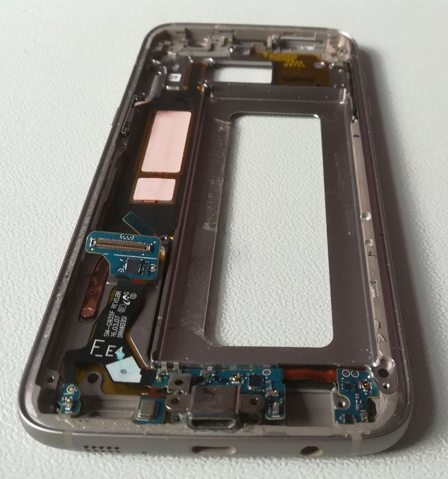 Smartphone Samsung S7 Edge - Componentes e Acessórios
