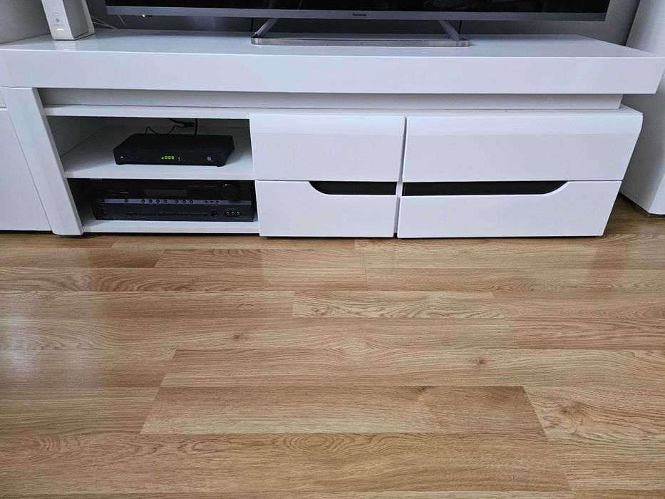 Zestaw mebli IRMA do salonu