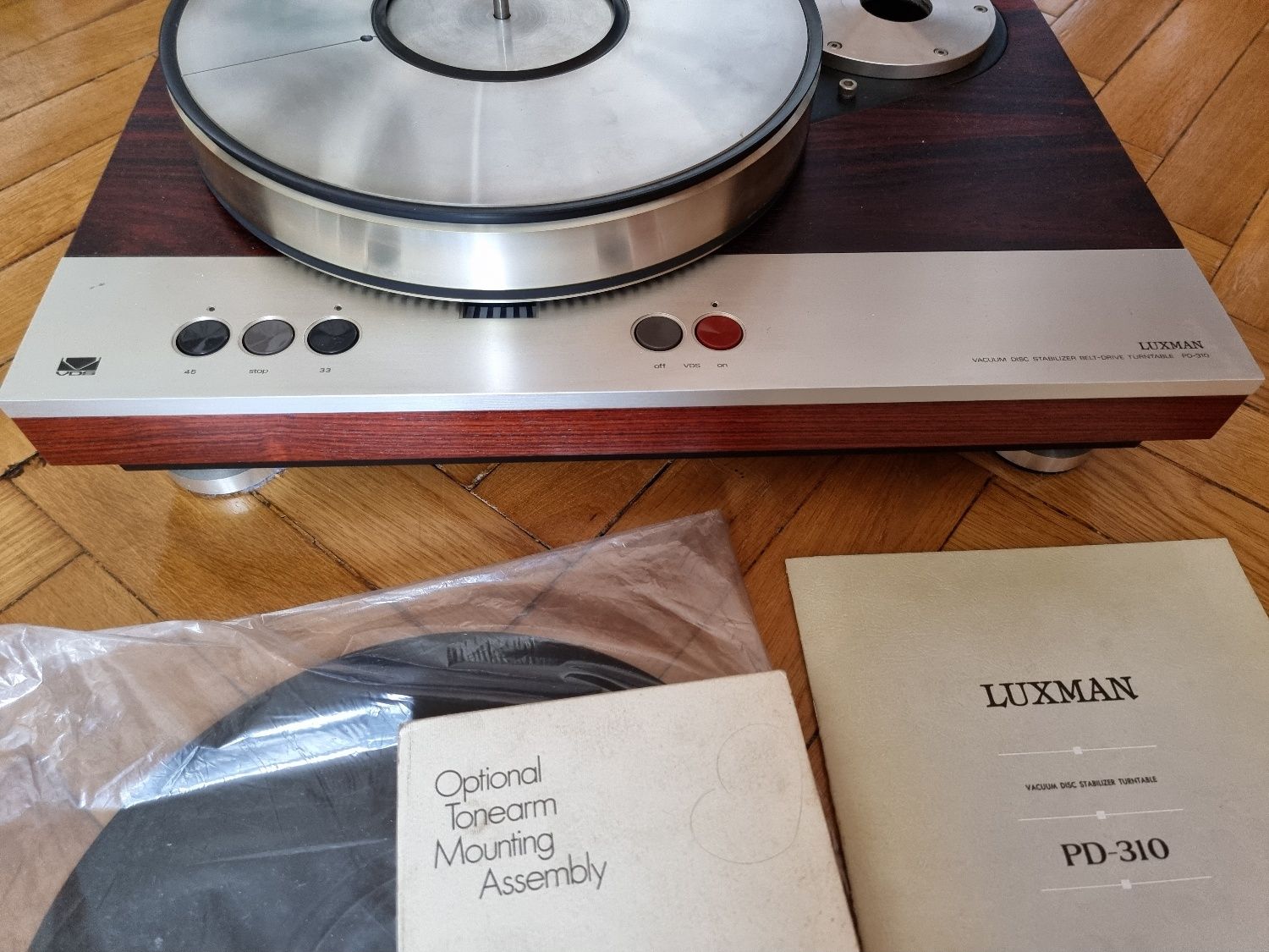 Gramofon Luxman PD-310, VS-300