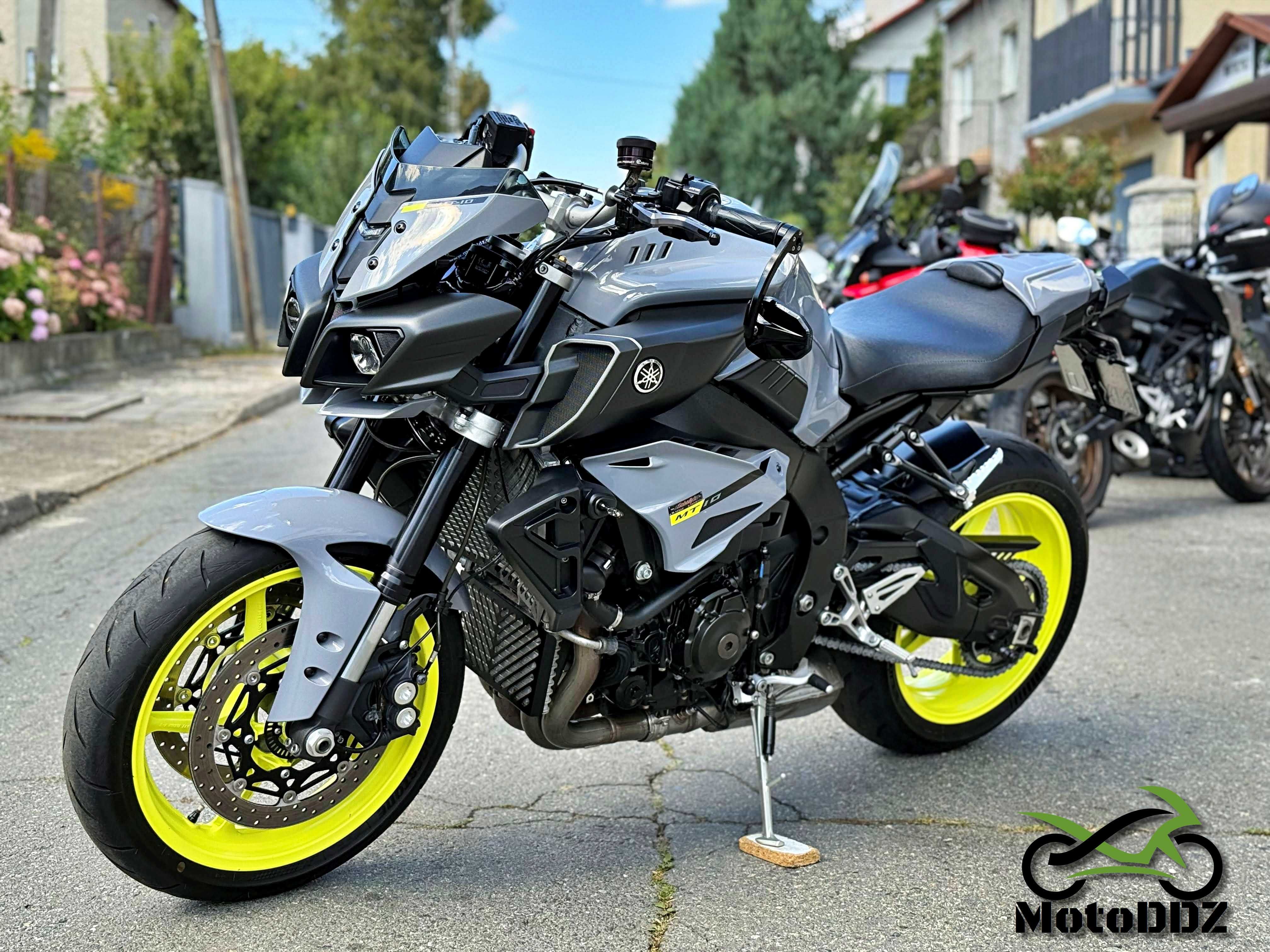 Yamaha MT10 MT-10 MT 10 - Akrapovic - Niemcy - MT Yamaha  QuickShifter