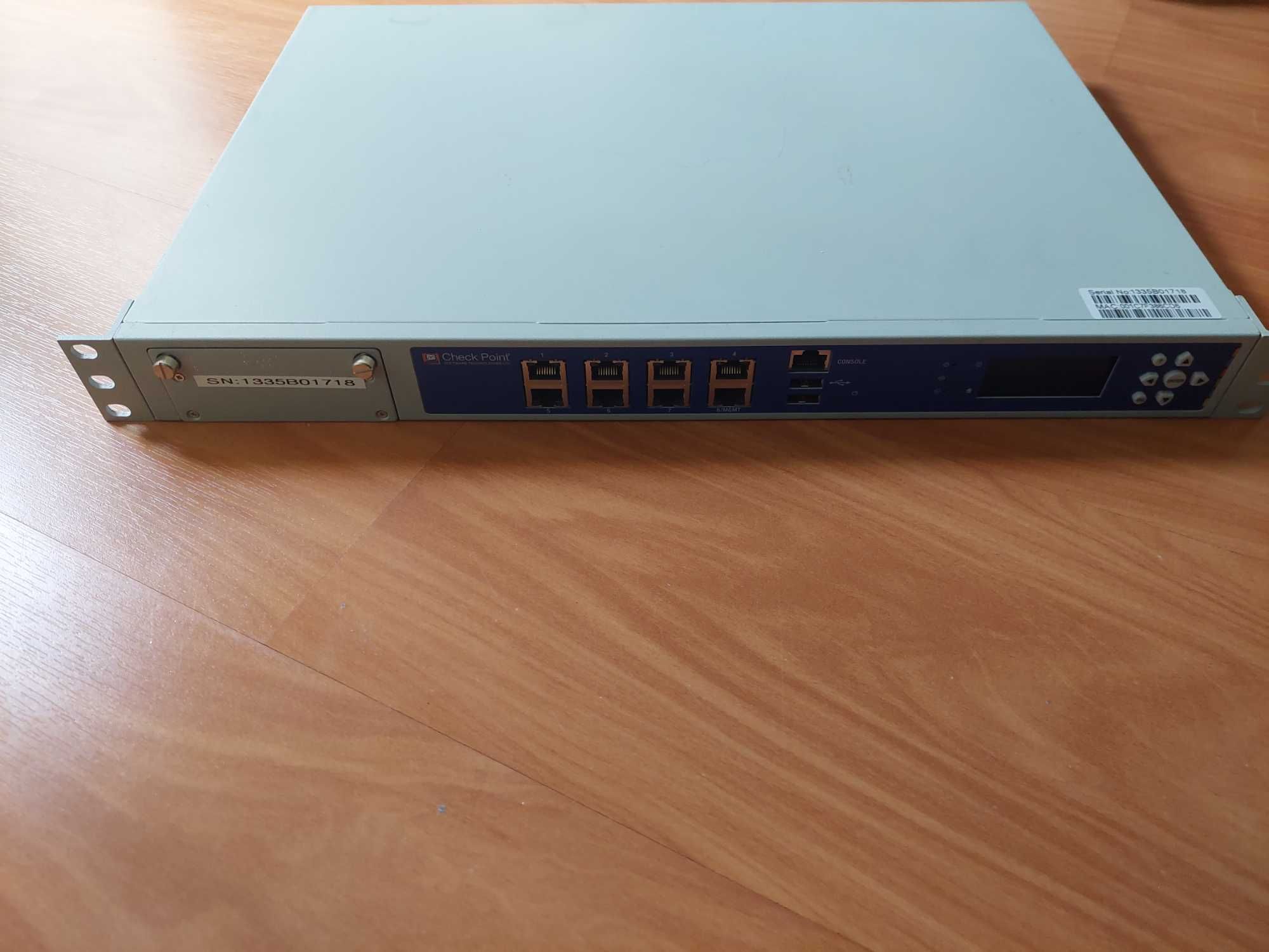 Check Point 4800 Appliance Next Generation Firewall Security appliance