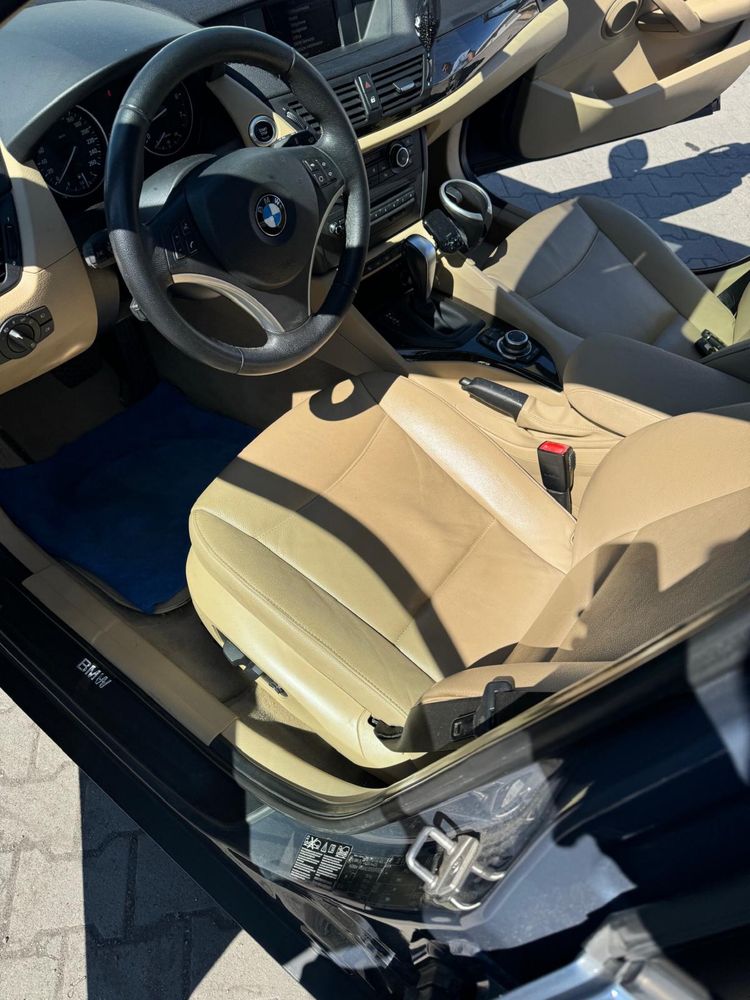 Bmw x1 2.5i automat,skora,panirama,stan bdb