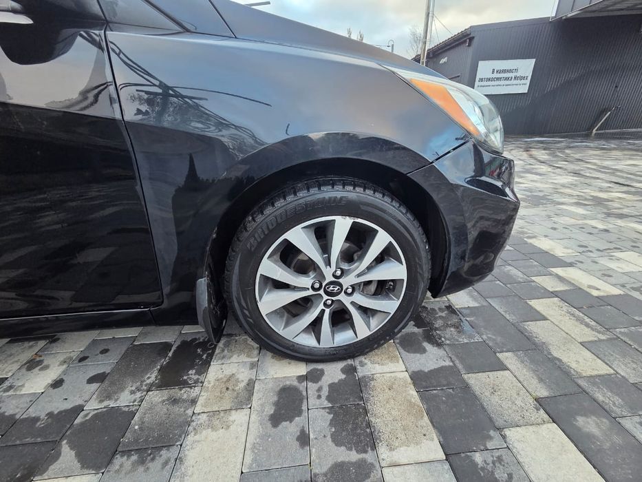 Хундай Акцент  2017 рік автомат.1.6 бензин