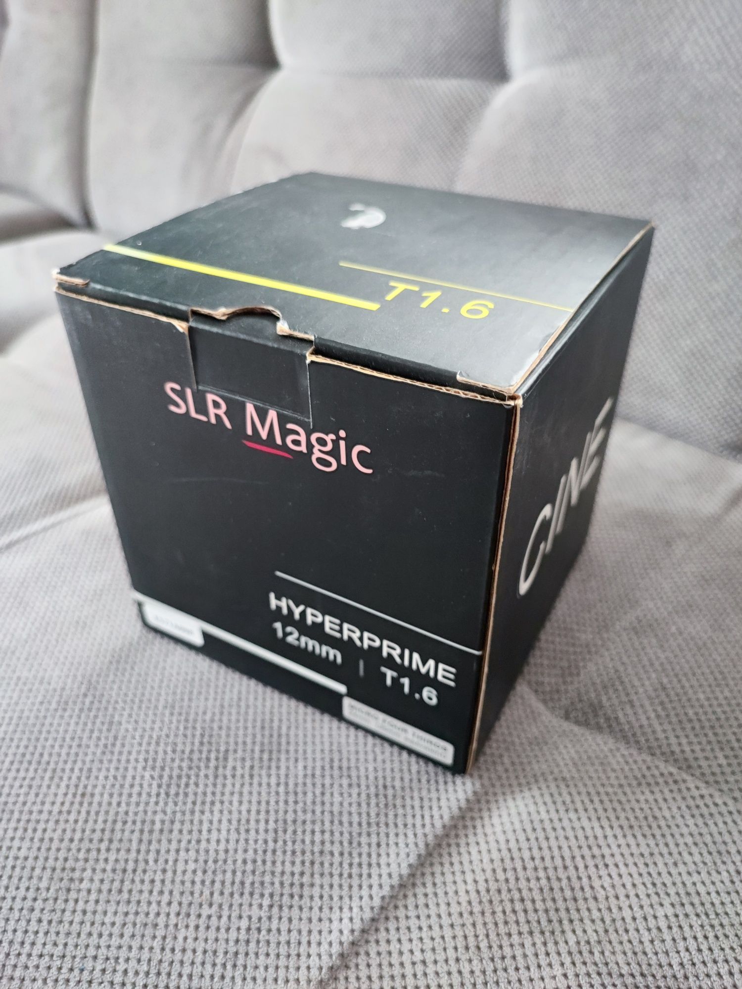 Obiektyw SLR Magic 12mm T1.6 Hyperprime Cine MFT M43