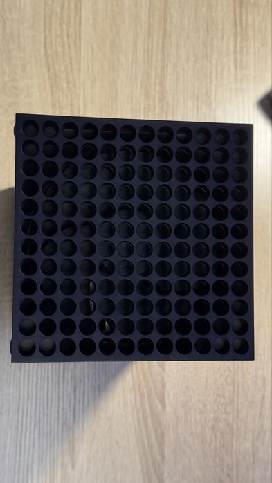 Xbox Series X 1TB з двома геймпадами