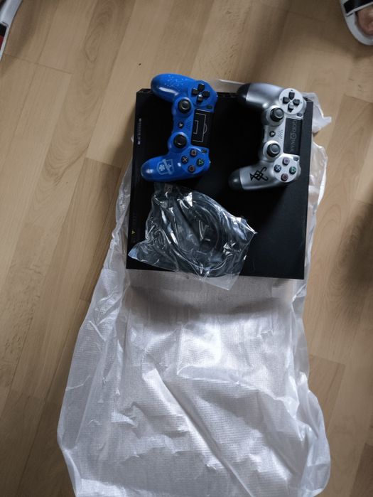 PS4 Konsola 500GB