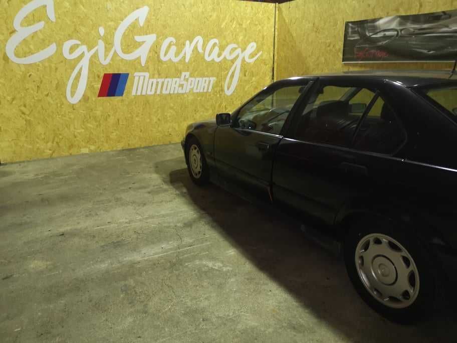 BMW E36 318is _ Para Peças