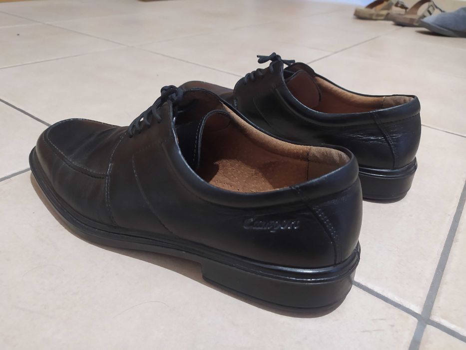 Sapatos camport (para cerimónias/músicos filarmónicos)