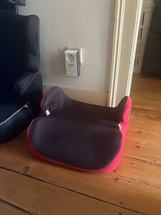 Assento de criança para o carro