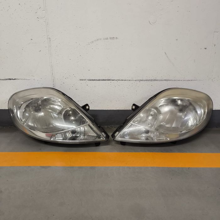lewa + prawa lampy renault Trafic 2007 - 2014 komplet