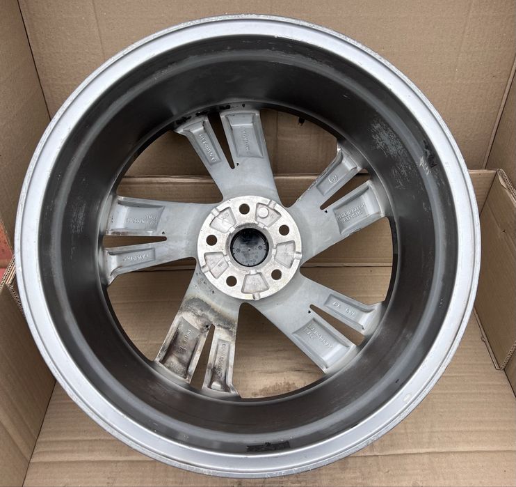 Диск R Line 1шт R19 5 112 et38 J8.5 Оригінал VW tiguan тігуан