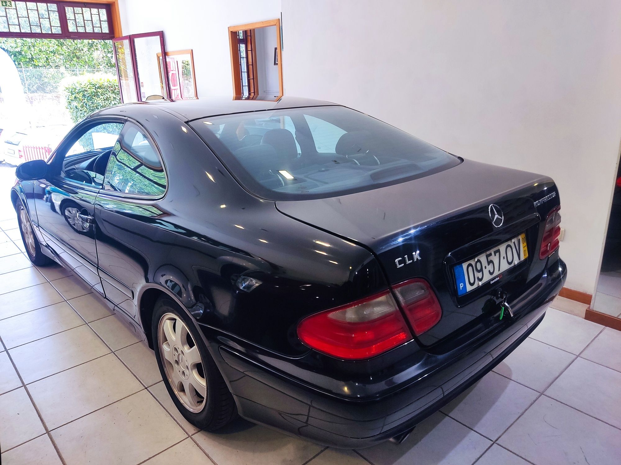 Mercedes clk 200 Kompressor CAIXA  AUTOMÁTICA SÓ 3750€