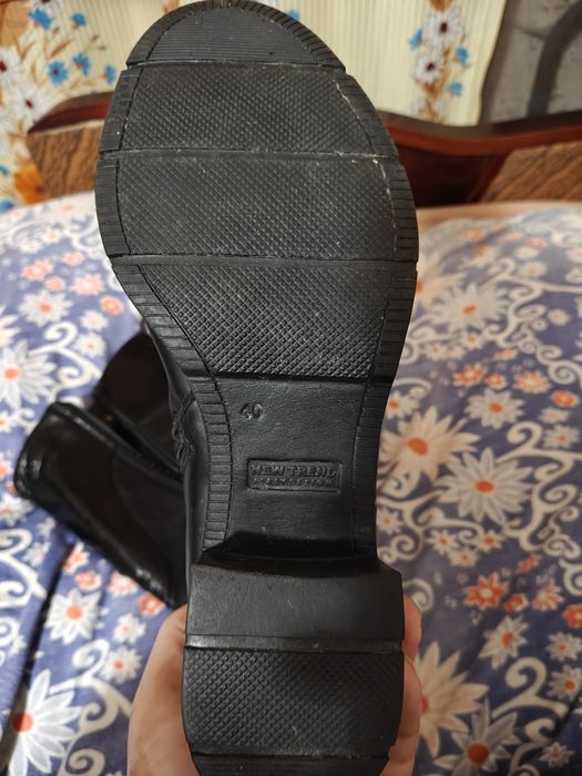 Продам сапоги жіночі
