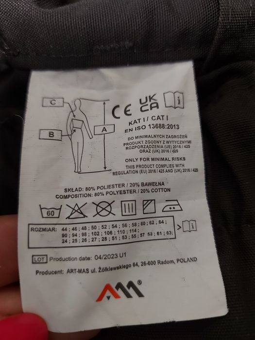 Spodnie robocze na szelkach rozmiar 48