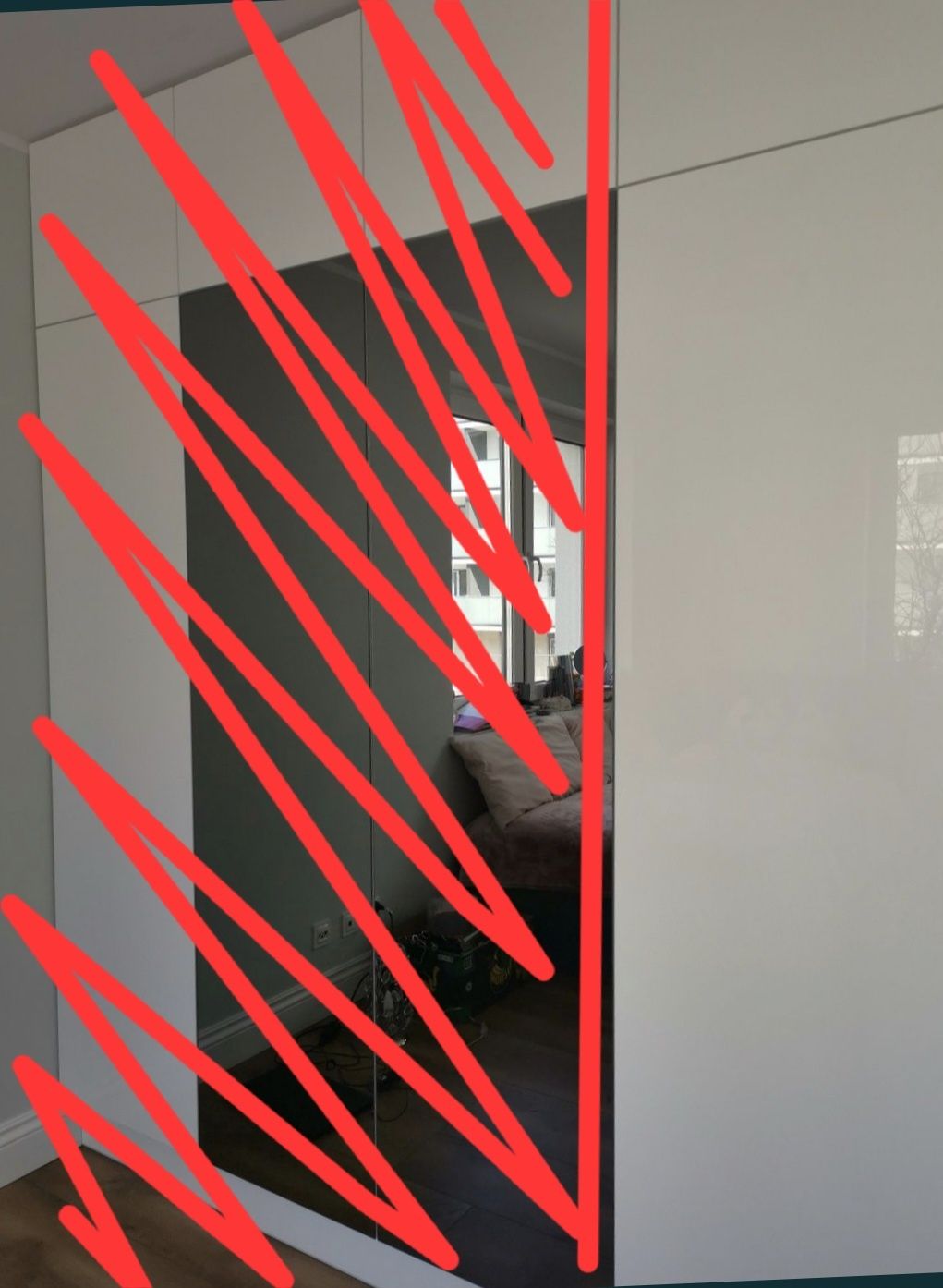 Sprzedam słupek ,drzwi lakierowane