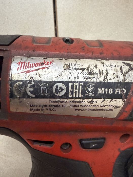 Гайковерт M18 MILWAUKEE + 2АКБ