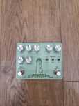 BCA Lighthouse Harmonic Tremolo