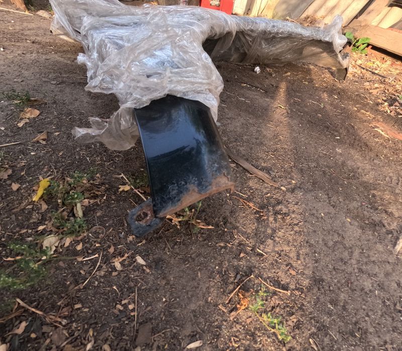 Крило переднє праве mersedes ml w163