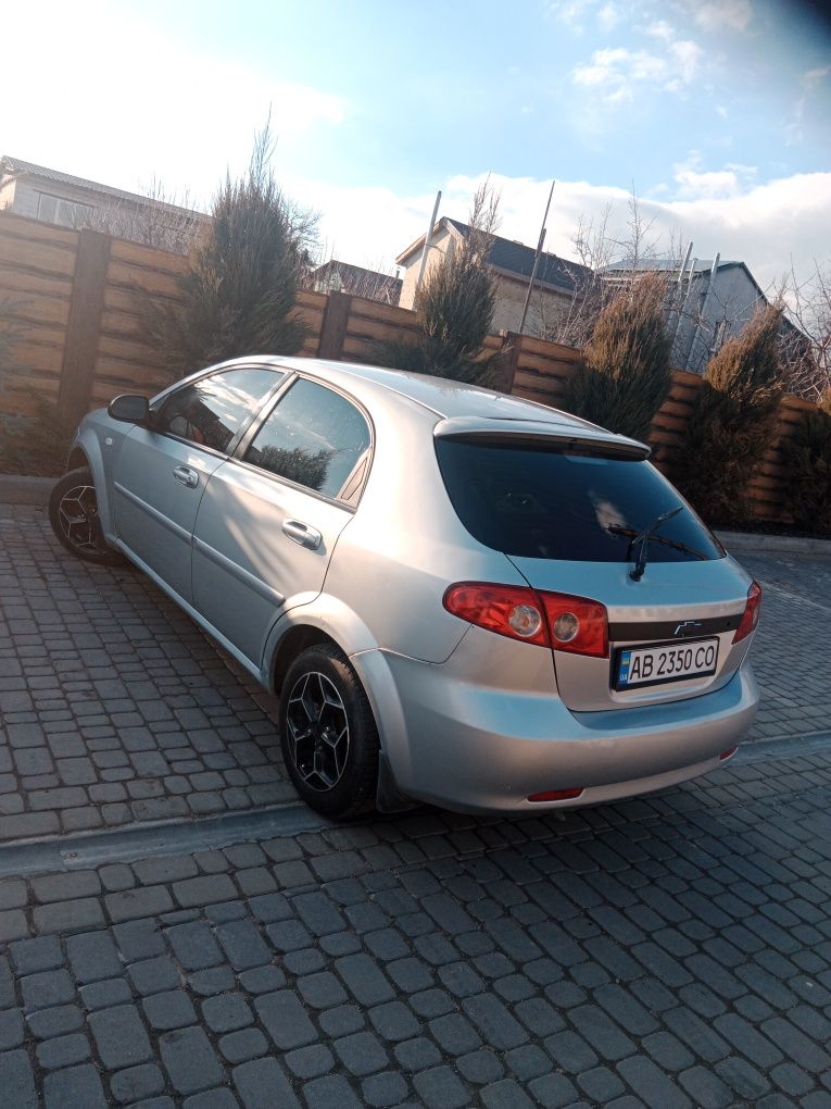 Chevrolet Lacetti 1.6 газ/бенз