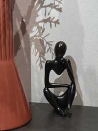 Статуетка декоративна чорна мислитель