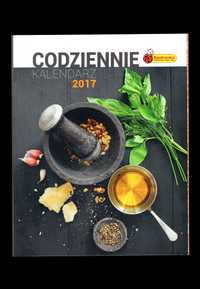 Codziennie - kalendarz 2017 (86 przepisów kulinarnych ze zdjęciami)