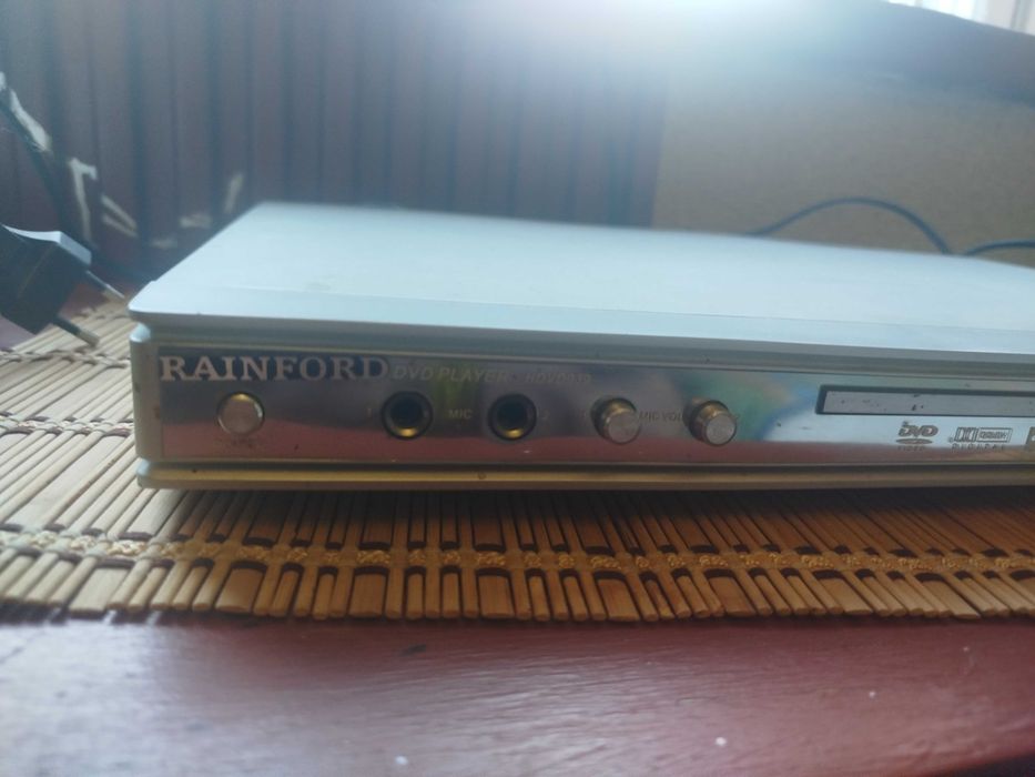 DVD програвач Rainford.                .