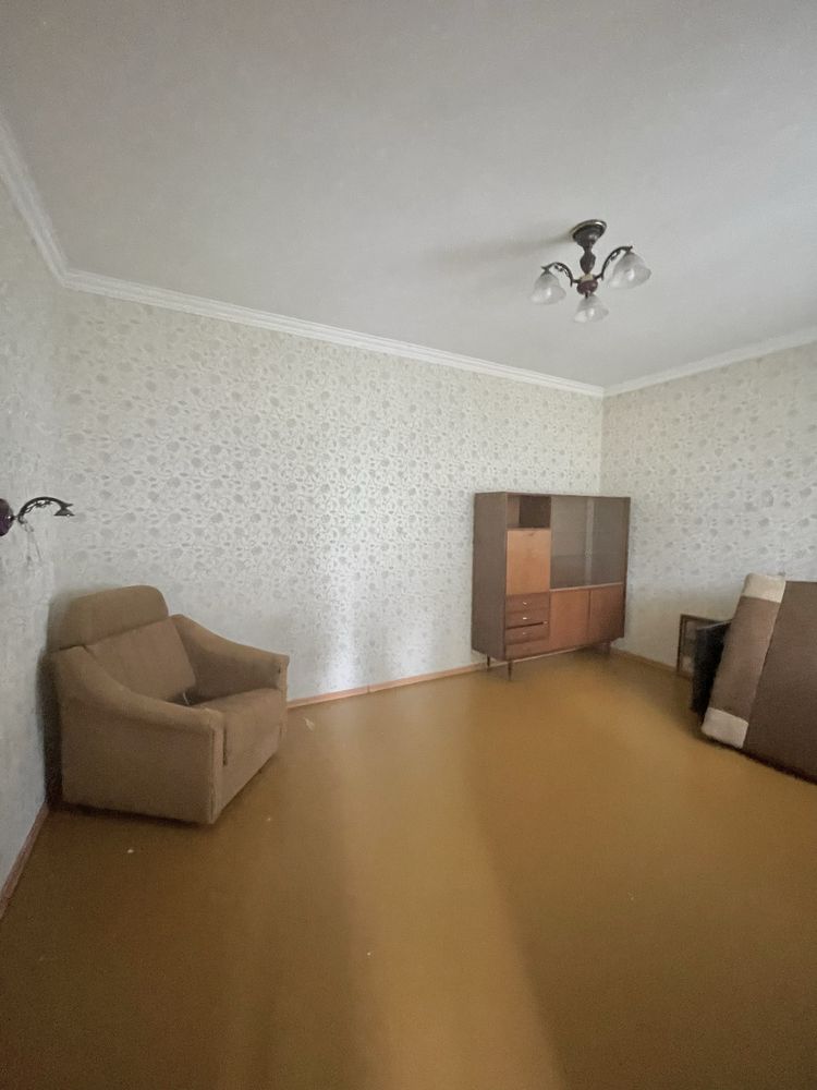 Продаж будинку м.Київ,вулиця Соснова.Метро Академмістечко.