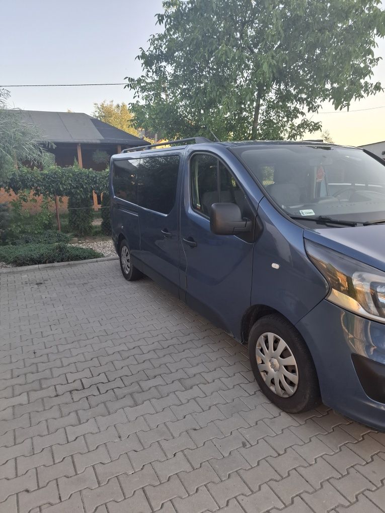 Opel vivaro 1.6 biturbo wersja long
