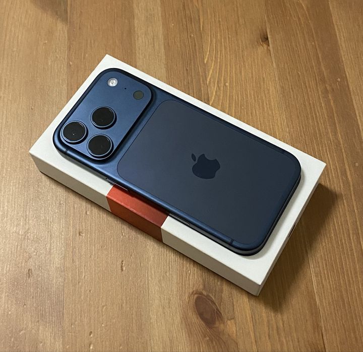 Vendo/Troco iPhone 17 Pro 256gb - C/ Fatura