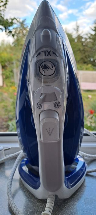 Утюг Tefal FV4997 Ultragliss (Франция)

Оригинал, французска