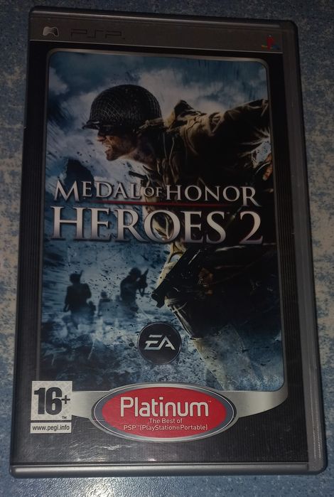 Гра  medal of honor heroes 2 на umd для PSP